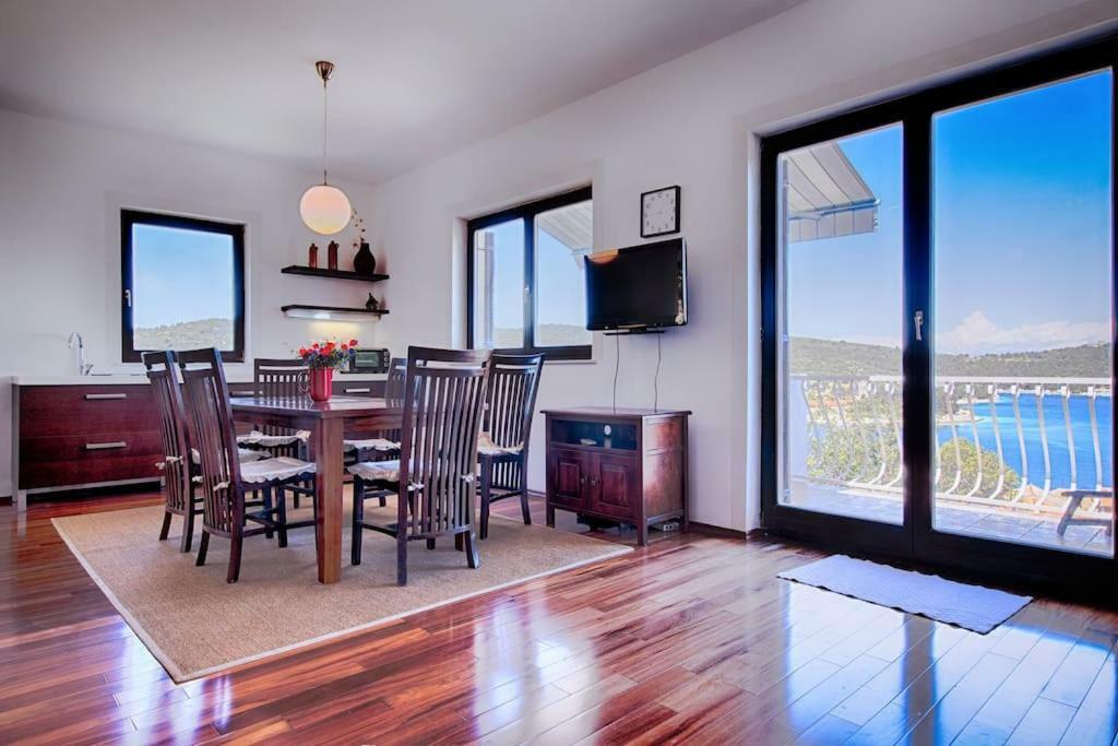 Apartmán Luceissa Vis Exteriér fotografie